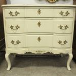 851 6043 CHEST OF DRAWERS
